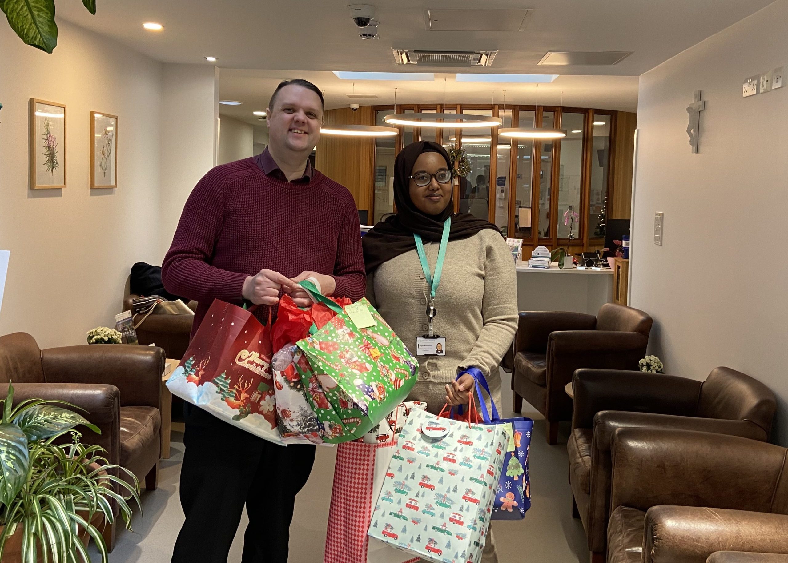 Marble Arch businesses support Festive Donation Drive